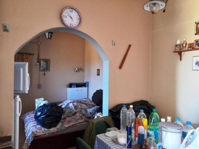 Zakros Ostkreta, Zakros: Baugrundstück mit zwei kleinen Häusern und Olivenbäumen zu verkaufen Haus kaufen